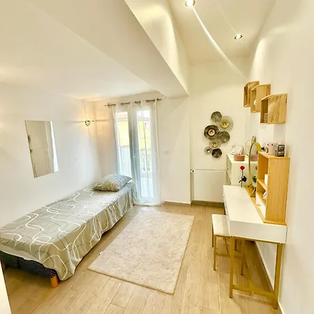 Hotel Superbe A - Mer, Tram Et Commerces A 5min Nizza